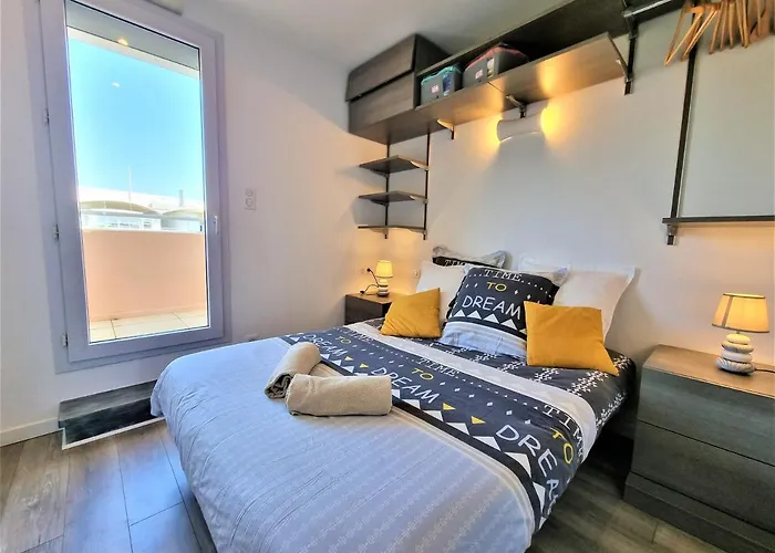 L'atrium De La Sole Apartment